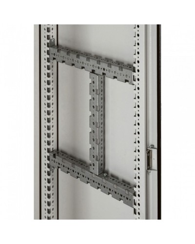 Набор траверсов Legrand 020532 в Ижевске Аксессуары для стоек и шкафов Pintop.ru